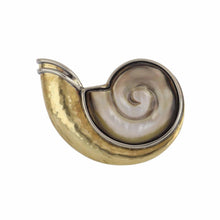 Load image into Gallery viewer, Vintage 1970s Mother-of-Pearl Shell Brooch
