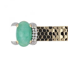 Load image into Gallery viewer, Retro 1940s 18K Gold Honeycomb Bracelet withGreen Beryl and Diamond Clasp
