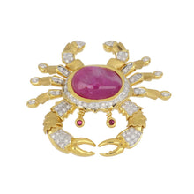 Load image into Gallery viewer, Vintage 1970s 18K Gold Crab Pin
