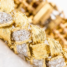 Load image into Gallery viewer, Estate Hammerman Bros. 18K Gold Diamond Bracelet
