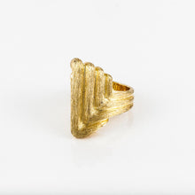 Load image into Gallery viewer, Estate Henry Dunay 18K Gold Ring
