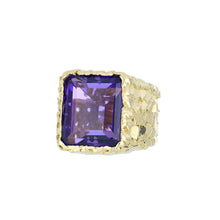 Load image into Gallery viewer, Vintage 1970s 18K Gold Amethyst Ring
