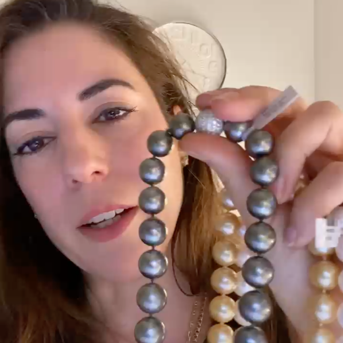 Choosing Oversize Pearls