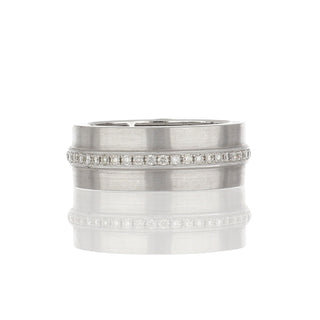 2000s 18K White Gold Round Brilliant-Cut Diamonds Eternity Band