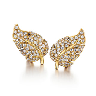 Vintage Italian 1980s Petochi 18K Gold Diamond Leaf Earrings