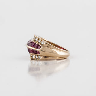 Vintage 1990s Oscar Heyman 18K Gold Rubies Cocktail Ring with Diamonds