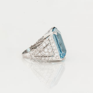 Mid-Century Openwork Platinum Aquamarine and Diamond Ring