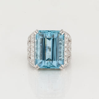 Mid-Century Openwork Platinum Aquamarine and Diamond Ring