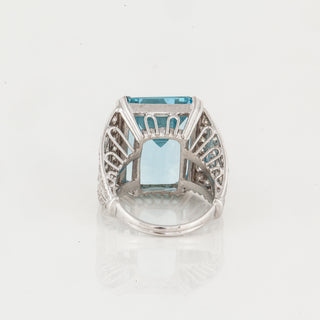 Mid-Century Openwork Platinum Aquamarine and Diamond Ring