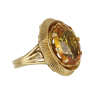 Retro 18K Gold Synthetic Sapphire Cocktail Ring