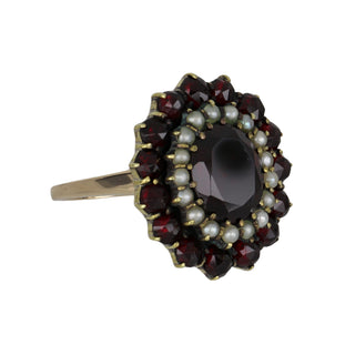 1940s Retro 14K Gold Garnet Cluster Ring with Split Pearls