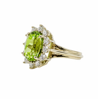 Vintage 18K Gold Peridot Sunburst Ring with Diamonds
