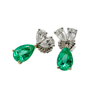 18K Gold Pear Shape Emerald Drop Earrings with Diamonds