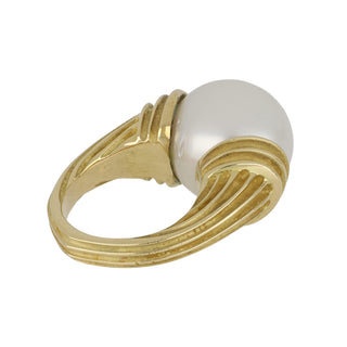 Vintage 18K Gold South Sea Pearl Ring
