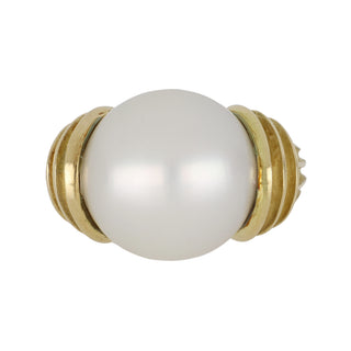 Vintage 18K Gold South Sea Pearl Ring