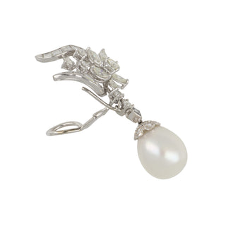 Vintage 1980s Platinum South Sea Pearl Day/Night Earrings with Diamonds