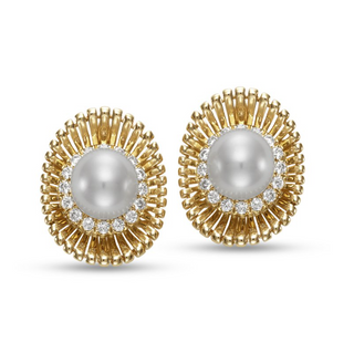 Mastoloni 18K Gold Freshwater Pearl Stud Earrings with Diamond