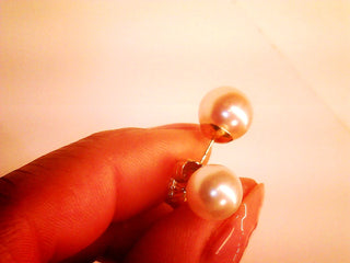 Pearl Earring