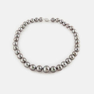 Vintage/Estate 18K White Gold Tahitian Pearl Matinee Length Strand with Diamond