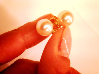 Pearl Earring