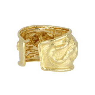Estate David Webb 18K Gold Repousse Leopard Cuff