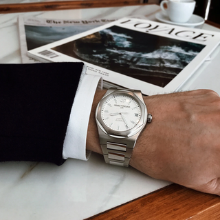 Girard-Perregaux Stainless Steel Laureato 42mm in Silver