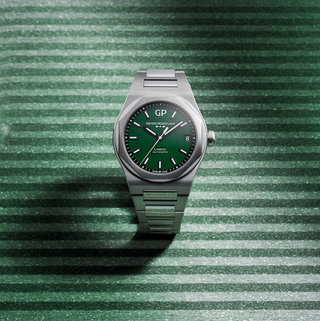 Girard-Perregaux Stainless Steel Laureato 42mm in Green