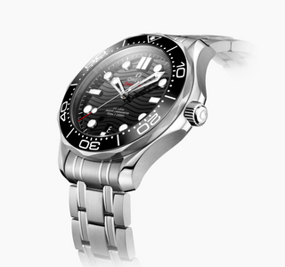 Omega Stainless Steel Seamaster Diver 300m in Black