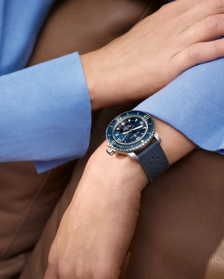 Blancpain Titanium Sunburst Blue Fifty Fathoms Automatique with a Rubber Strap