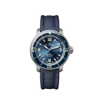 Blancpain Titanium Fifty Fathoms Automatique in Sunburst Blue