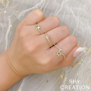 Shy Creation 14K Gold Diamond Heart Half Band