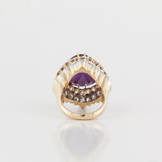 Vintage 1970s 18K Gold Cabochon Amethyst Ring with Diamonds