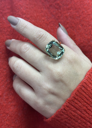 Goshwara 18K Gossip Prasiolite Cushion-Cut Cocktail Ring