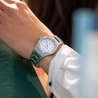 Girard-Perregaux Stainless Steel Laureato 34mm in Silver with Diamonds