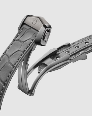 Omega Speedmaster Grey Side of the Moon