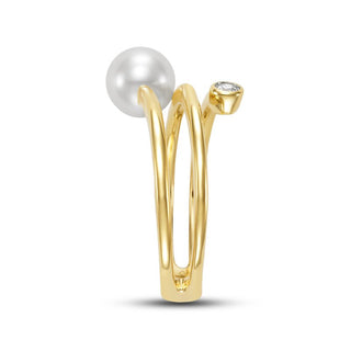Mastoloni 18K Gold Freshwater Pearl Ring with Diamond