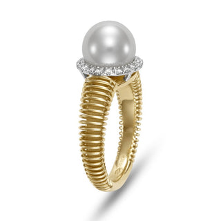Mastoloni 18K Gold Cultured Pearl Ring with Diamond