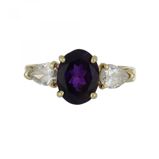 Vintage 1970s 14K Gold Amethyst Ring with Side Diamonds