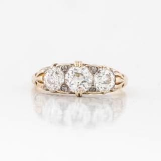Late Victorian 18K Gold 1.70 Carat Old European-Cut Diamond Three Stone Engagement Ring