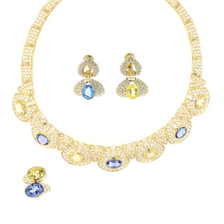 Vintage/Estate 18K Gold Diamonds with Sapphires Suite