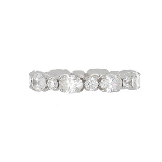 18K White Gold Round and Oval Cut Diamond Eternity Band