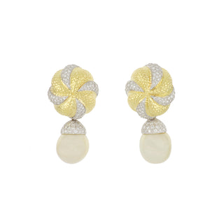 Vintage 1970s Van Cleef & Arpels South Sea Pearl Day/Night Earrings
