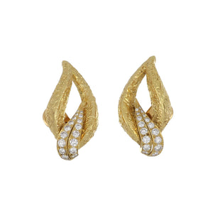 Vintage 1980s Fred Paris Textured 18K Gold Open-Link Clip Earrings with Diamonds