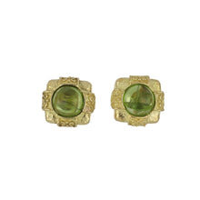 Load image into Gallery viewer, Estate Katy Briscoe 18K Gold Squared Earrings with Peridot
