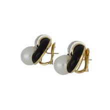 Load image into Gallery viewer, Vintage 1990s David Webb South Sea Pearl Button Earrings
