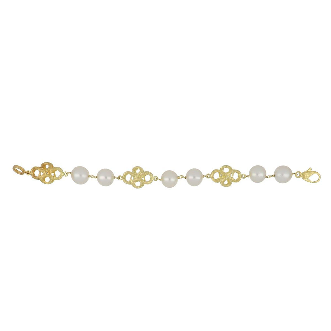 Estate 18K Gold Pearl Bracelet