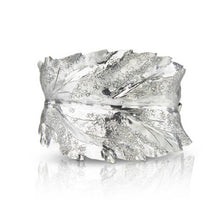Load image into Gallery viewer, Buccellati Sterling Silver Marioleaf Medlar Leaf Cuff Bracelet
