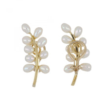 Load image into Gallery viewer, Vintage Cellino 18K Gold Pearl Ear Climbers

