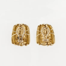 Load image into Gallery viewer, Henry Dunay 18K Gold Earrings
