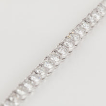 Load image into Gallery viewer, Platinum Round Diamond Necklace
